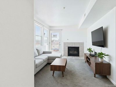 960 S Dawson Way #18