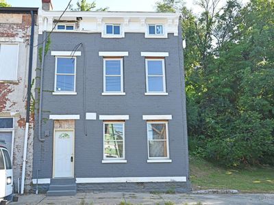 Property at 38 E Clifton Ave, Cincinnati, OH