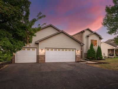 3668 Woodside Dr