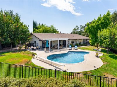915 Santa Rita Rd