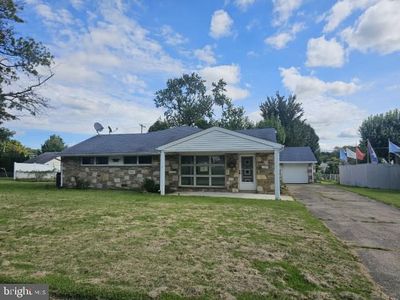 1353 Thomson Rd
