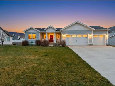 1155 S Red Barn View Dr