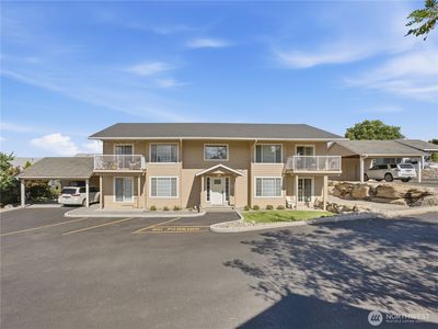 1011 D N Baker Avenue #D