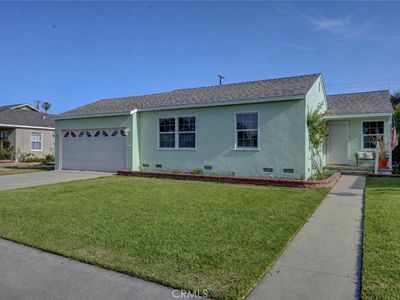 2101 W Ash Ave