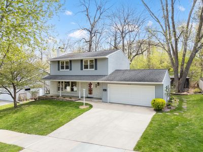2110 Valkyrie Dr NW