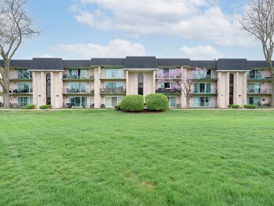 9202 S Pulaski Rd APT 1E