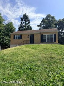 1523 Marsha Ln
