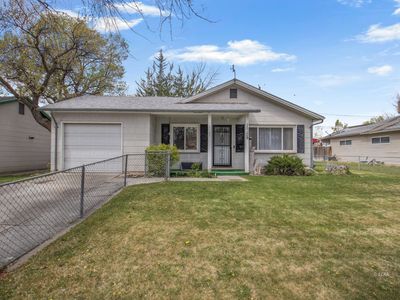 1109 Sewell Dr