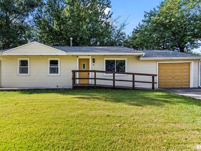 Property at 6 Ivy Hill Dr, Riverton, IL