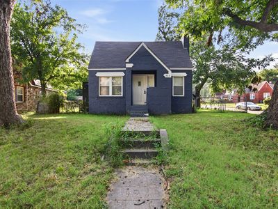 903 N Columbia Pl