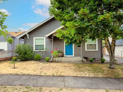 5425 NE 40th Ave