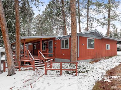 13073 Pine Cliff Cir