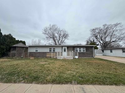 1702 N Sheridan Avenue