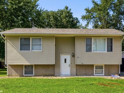 710 N Bergdahl Ct