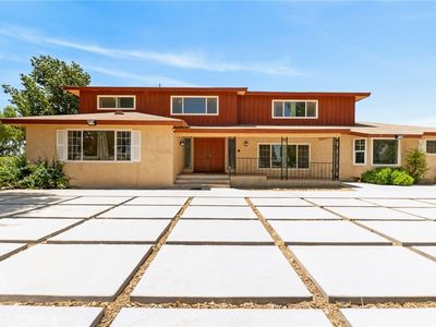 1175 Dunlap Dr