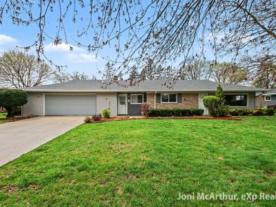 805 S Merry Lane Ter