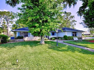 3601 Divot Rd