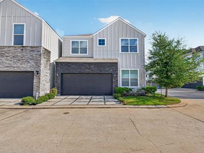 8802 Hollister Pine Ct