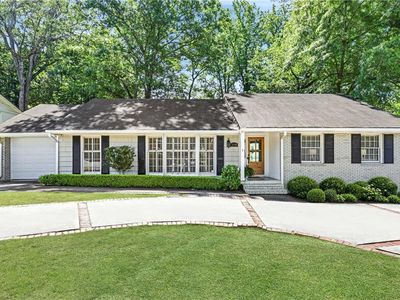2509 Sharondale Dr NE