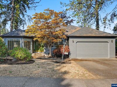 1635 Cinnamon Hill Dr SE