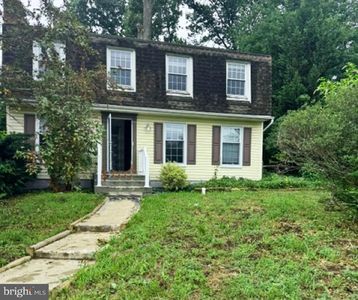 22 Heathrow Manor Ct