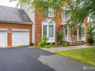 8 McBride Way