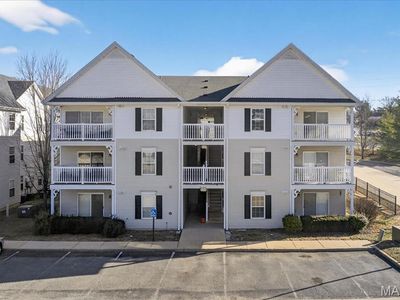 2490 Lampong Dr APT 300C