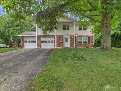 1635 Westbrook Dr