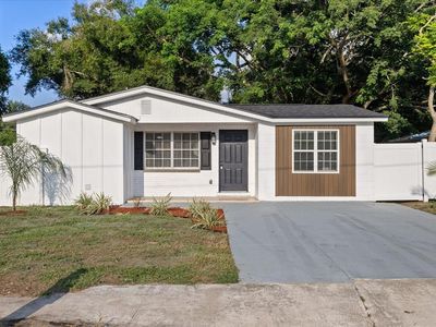 8711 N RIVER FOREST CIRCLE