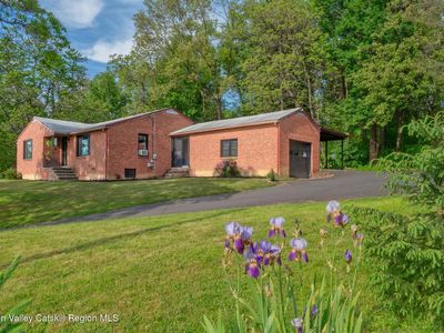 391 Joys Lane