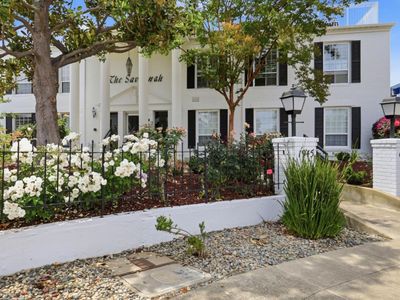 1945 Mount Vernon Ct APT 4