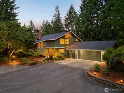 7038 Foothill Loop SW