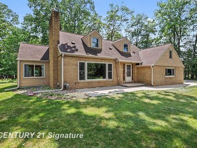 3572 Meadowood Ct