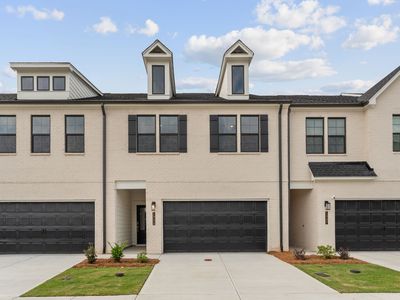 1323 Farmers Loop