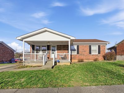 204 Rolling Acres Dr