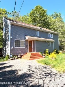 1525 Black Birch Way