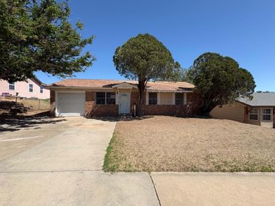 1015 Pecan St
