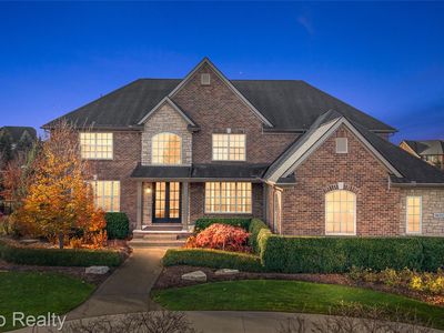 3625 N Century Oak Cir