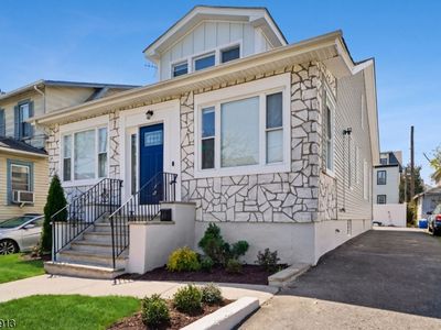 55 Naden Ave
