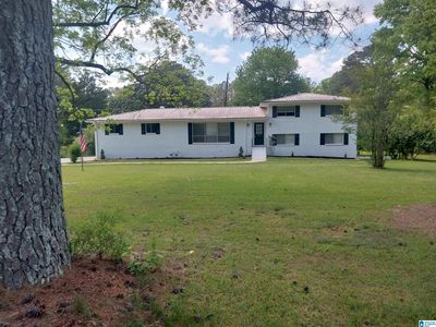2074 Nixon Rd