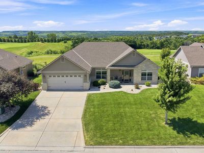 2421 Bellerive Cir