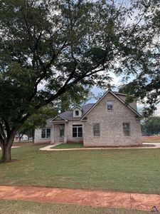 7 Pleasant Oaks Dr