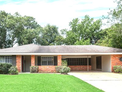 418 Corona Dr