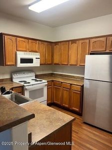 326 River View Dr UNIT 101