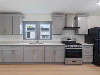 Property at 1012 72nd Ave, Oakland, CA