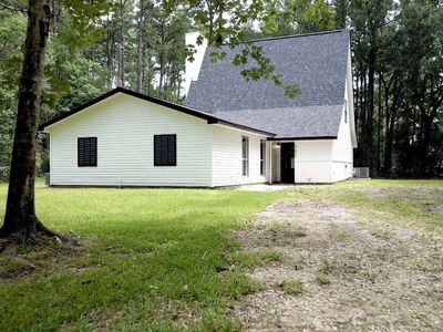 3298 Colonial Dr