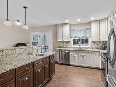 3305 Meadow Valley Dr