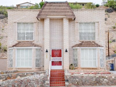 121 Fountain Rd