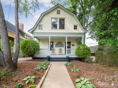 39 Bartlett St