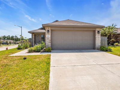 207 River Grove Ct